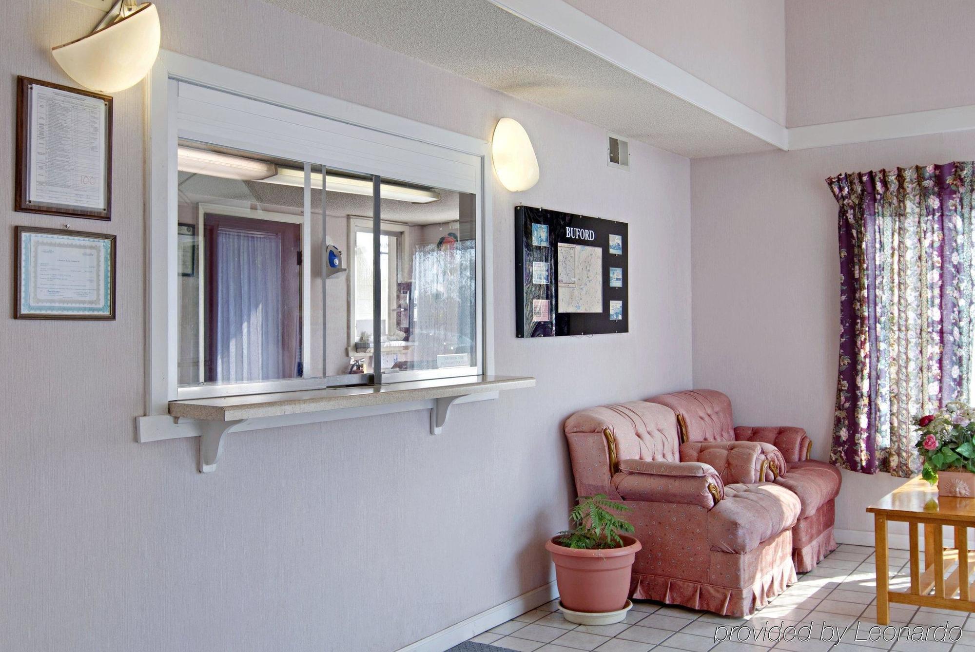 Travel Inn Of 버퍼드 내부 사진